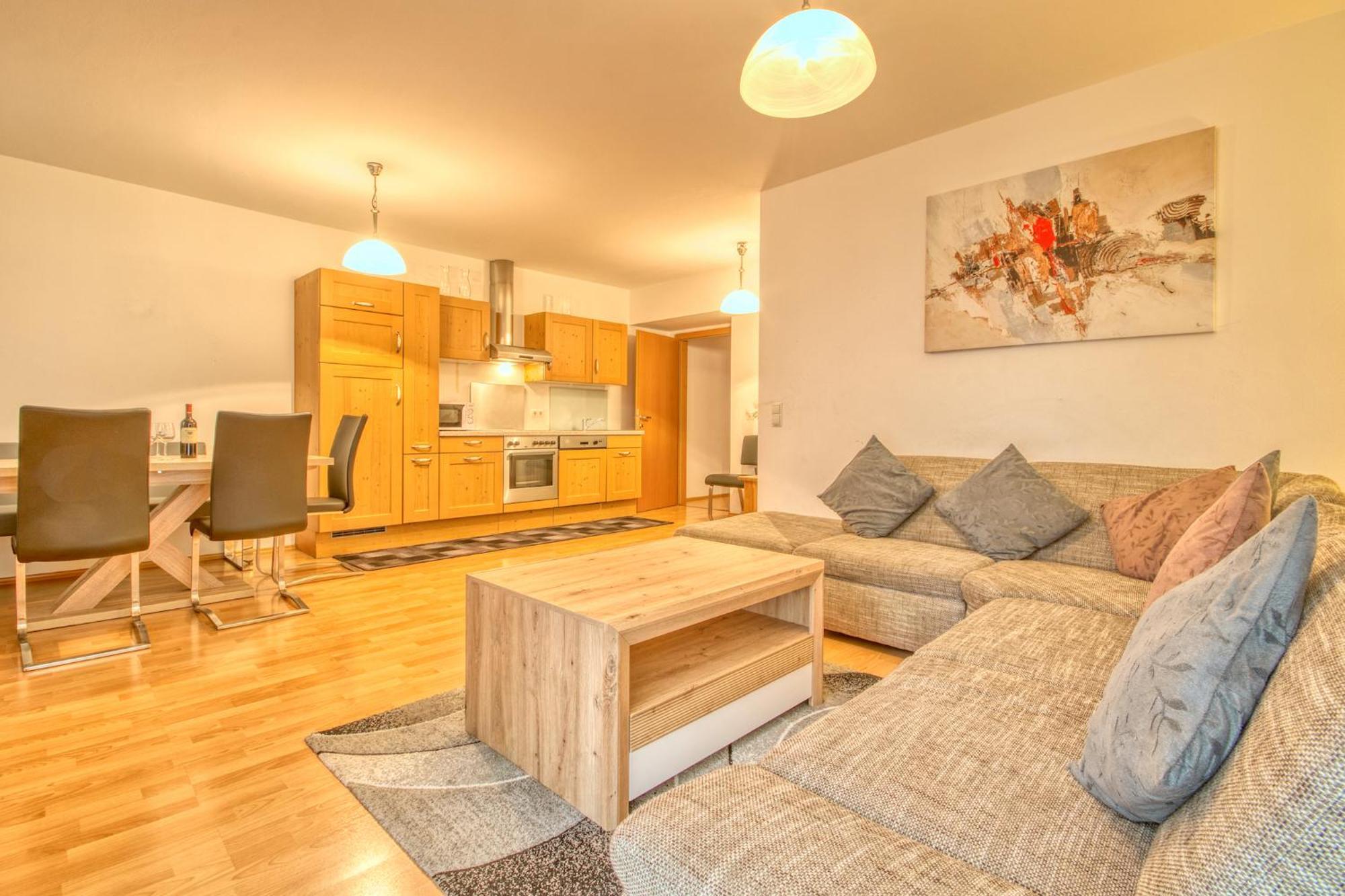 Zeller City Apt Aydin - By Alpen Apartments Zell am See Exterior photo